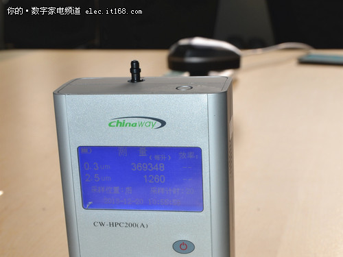 2款Mini负离子空气净化器评测-检验篇A